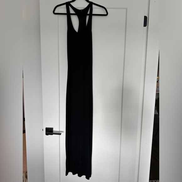 Black Talula Maxi Dress with slit - Picture 4 of 4